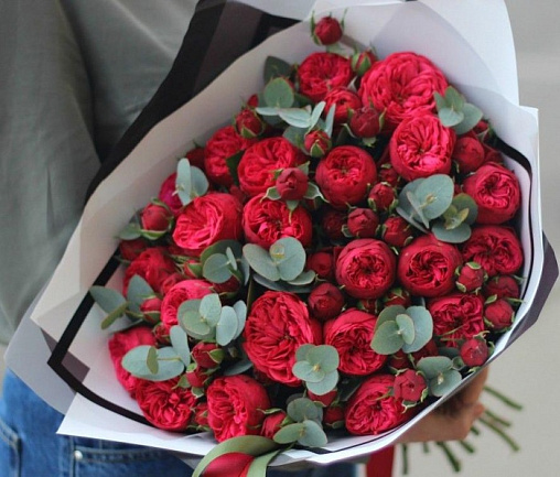 Букет 306 Составлен из: Роза кустовая Пионовидные розы в интернет-магазине «Букет Юг»