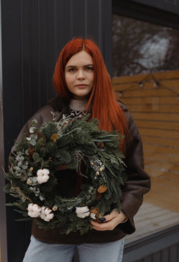 Рождественский венок 02 из нобилиса, хлопка, эвкалипта
