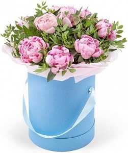 Цветы в коробке 069 из пионов