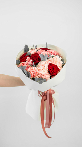 Букет 443 Составлен из:  в интернет-магазине «Букет Юг»