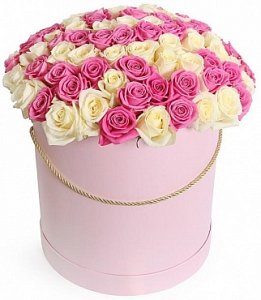 Цветы в коробке 044 из роз